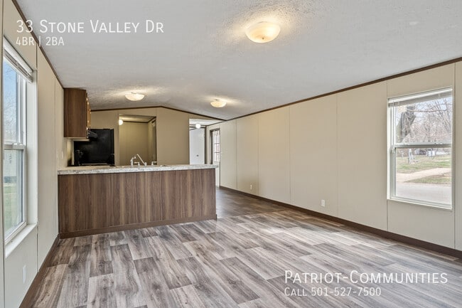 Photo - 33 Stone Valley Dr