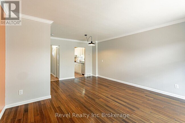 Photo - 16 Homestead Crescent