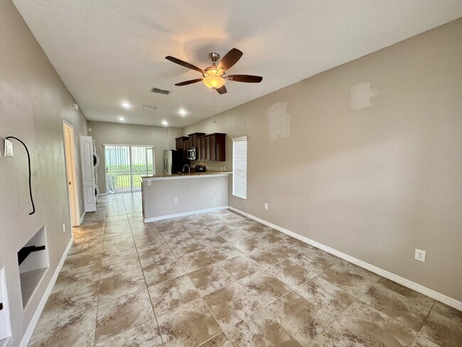 Photo - 20421 Needletree Dr