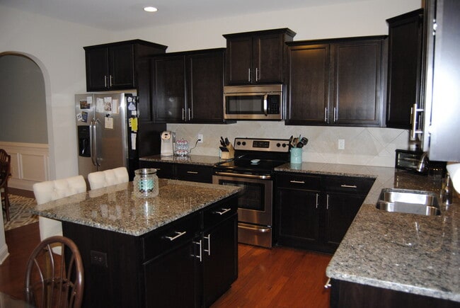 Photo - Spacious 4-Bedroom Home with Loft, New Carpet & Private Cul-de-Sac Location