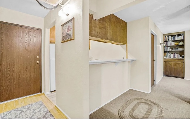 Photo - 1000 Beck St