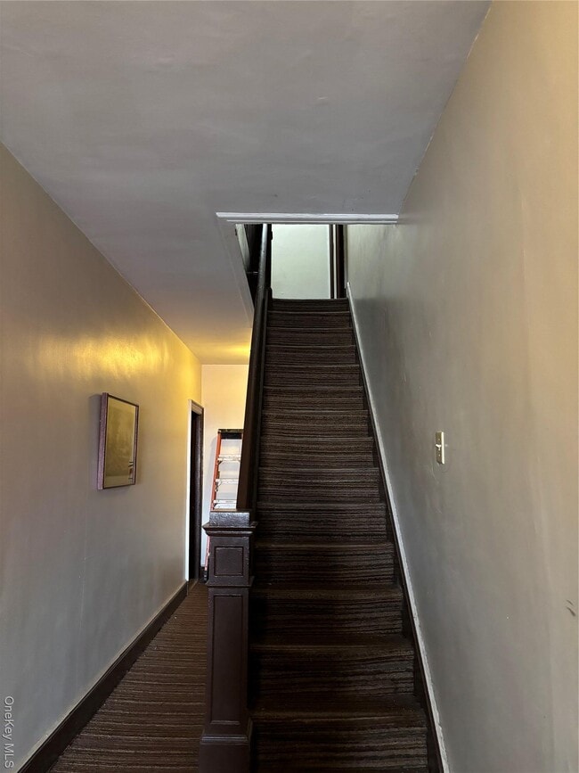 Photo - 556 Broadway Unit 4