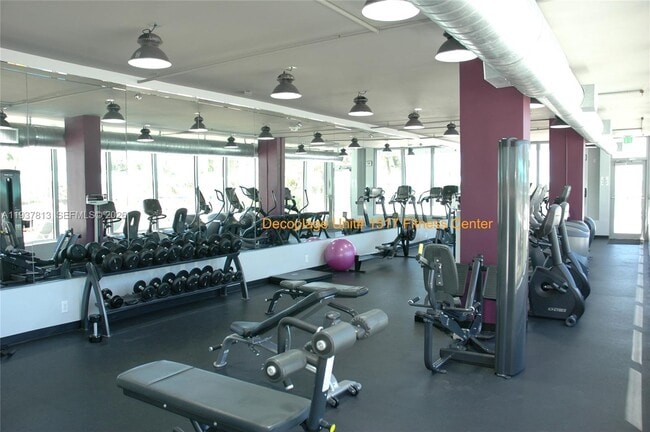 Photo - 100 Lincoln Rd Unit 1517