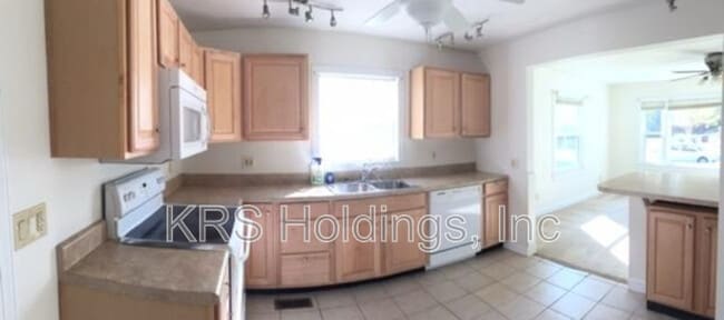 Photo - 14 Curtis Dr