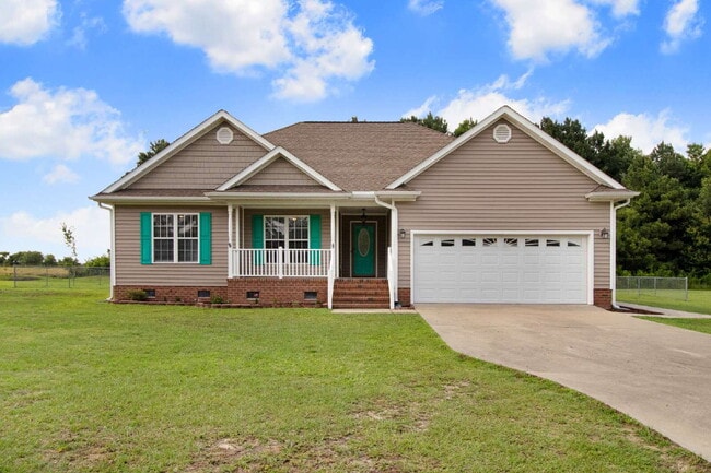 Building Photo - ADORABLE 3 BR | 2 BA Home in Goldsboro *Lawn Care Included!*