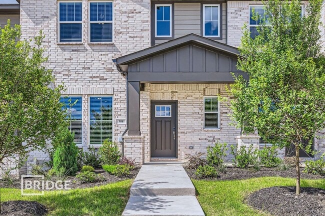 Building Photo - 908 Hudson Way