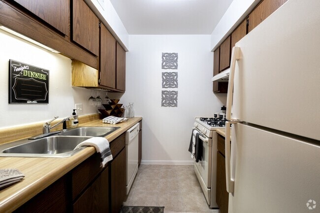 Building Photo - University Park Rental