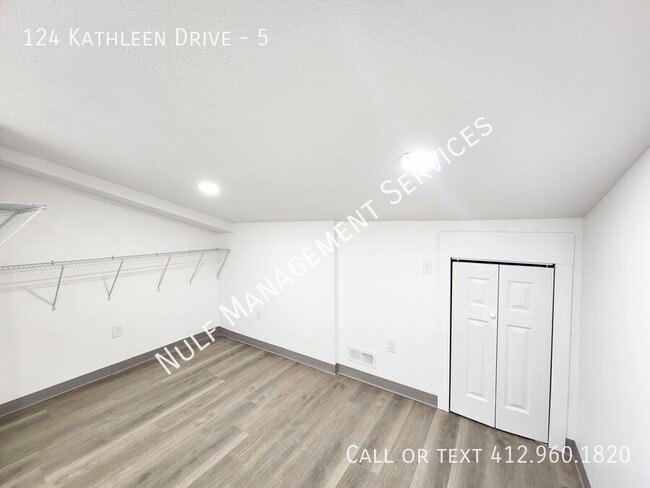 Photo - 124 Kathleen Dr Unidad 5