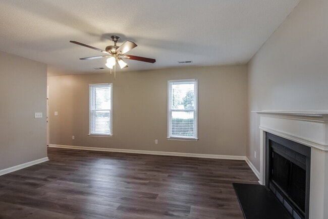 Photo - 4204 Hounds Run Dr