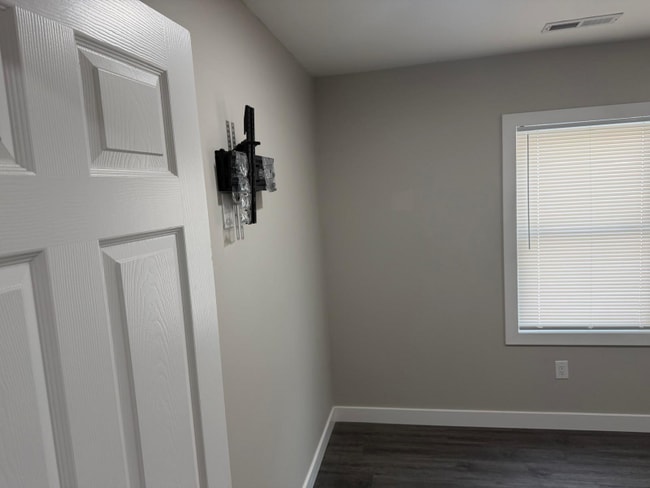 Photo - 3221 August Ave