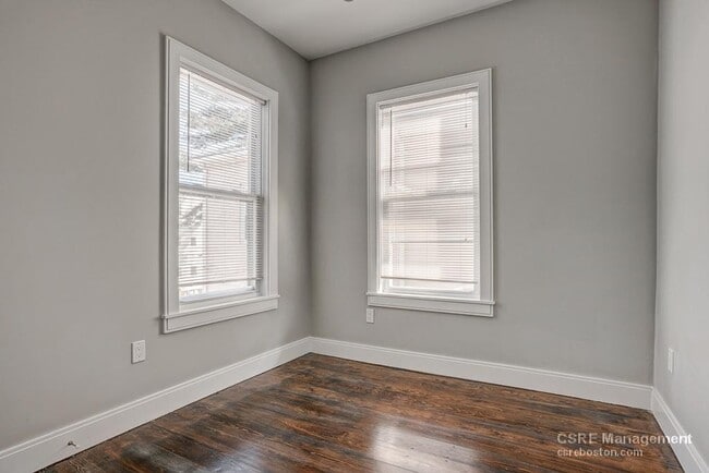 Photo - 147 Boston St