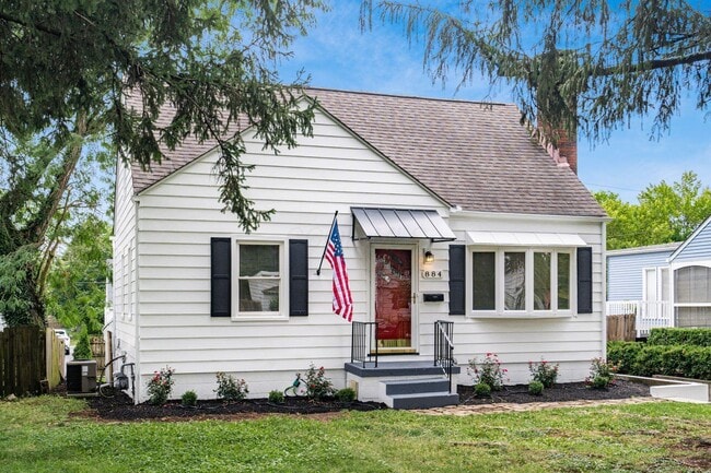 Photo - 884 S Chesterfield Rd