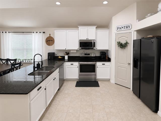 4900 Lemon Grove Dr
