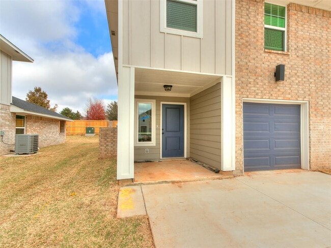 Photo - 13000 NW 3rd St