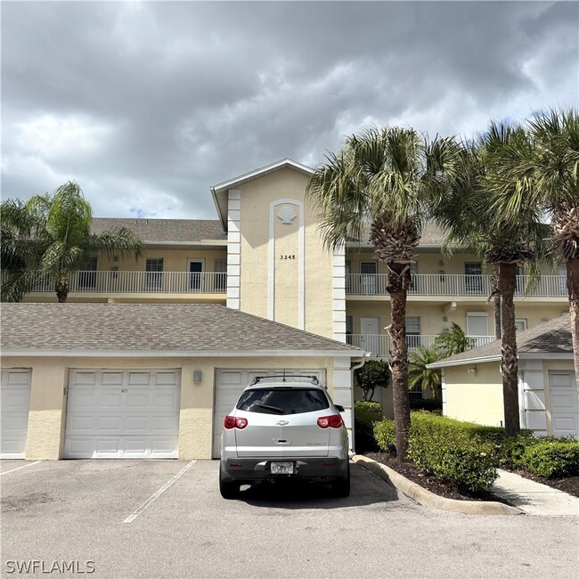 Building Photo - 3245 Cypress Glen Way Unit 521