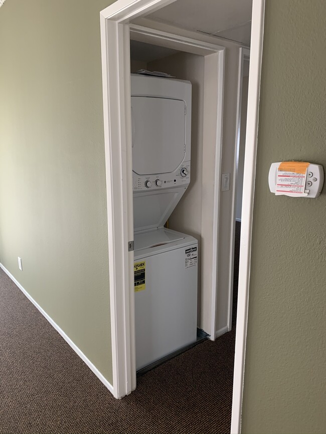 Photo - 2349 S Bentley Ave Unit 8