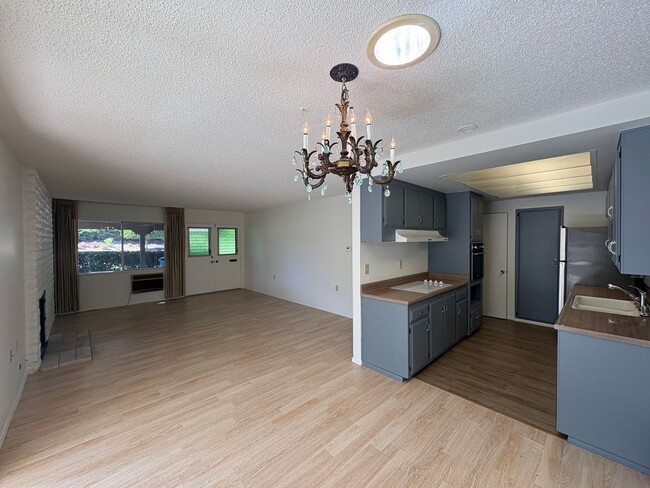 Photo - Beautiful 2B/2BA Home in Rancho Bernardo i...