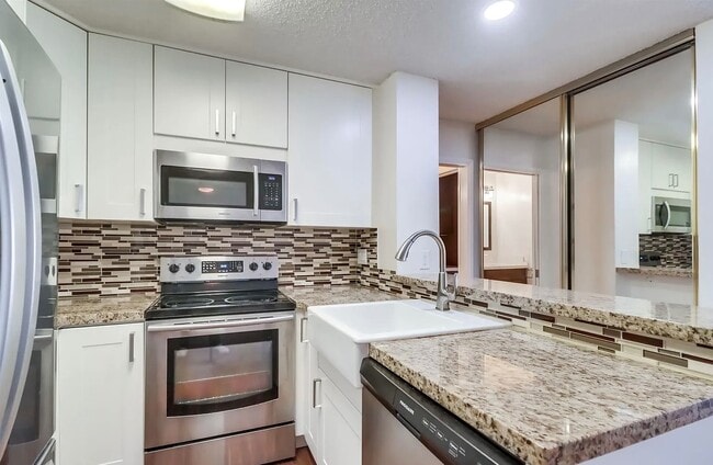 Photo - 1855 Diamond St