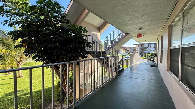 Photo - 2901 NW 47th Terrace Unidad 239B