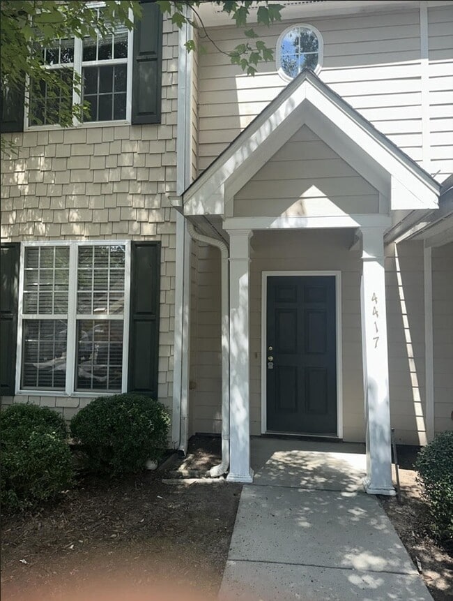 Building Photo - Ready for Now! Located in Raleigh. Townhom... Rental