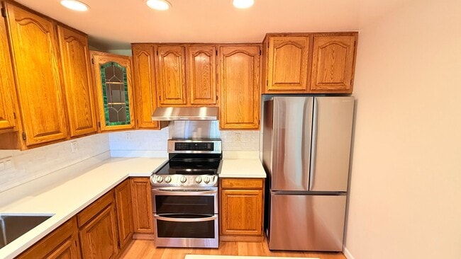 Photo - 1033 Fontana Dr