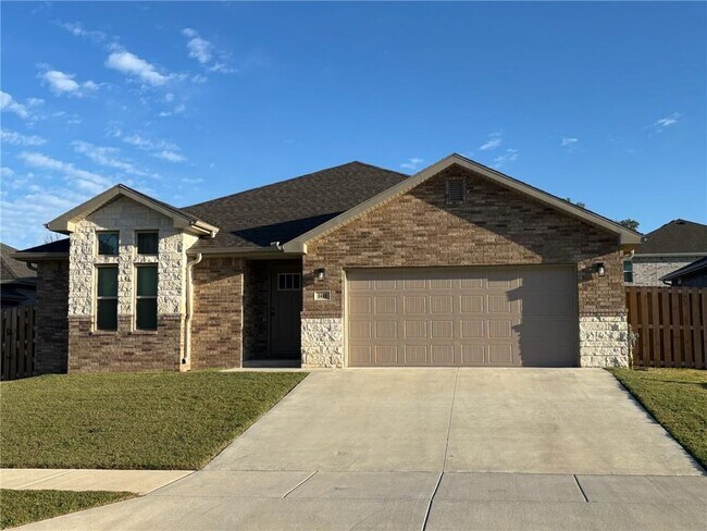 Photo - 1410 Emmerson St