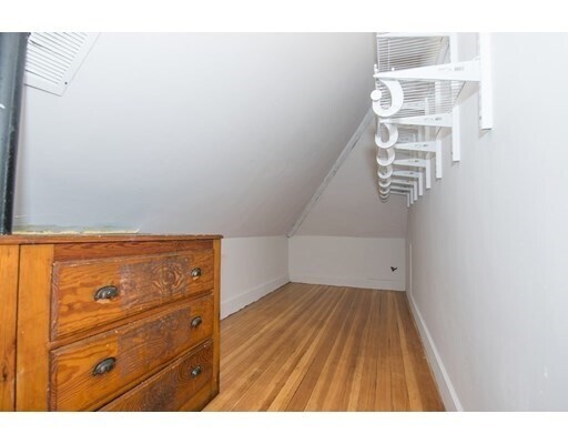 Photo - 72 Ashford St Unit 3