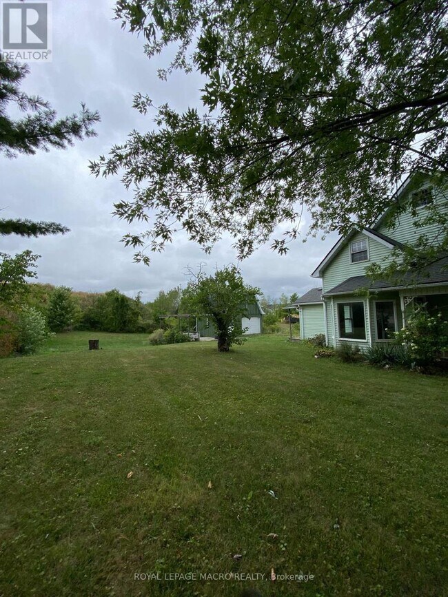 Photo - 4012 Mountain St