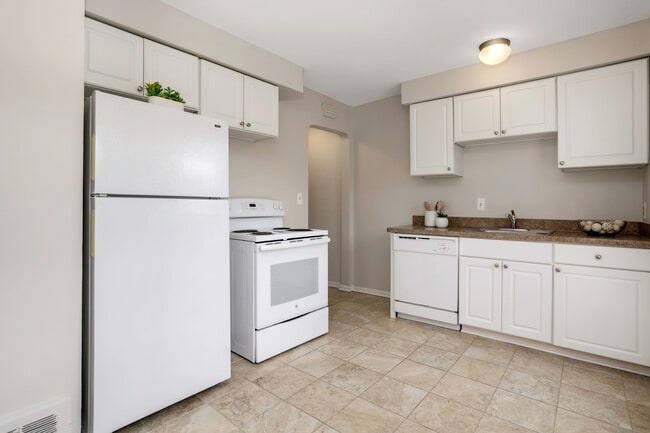 Photo - Maple Road Townes