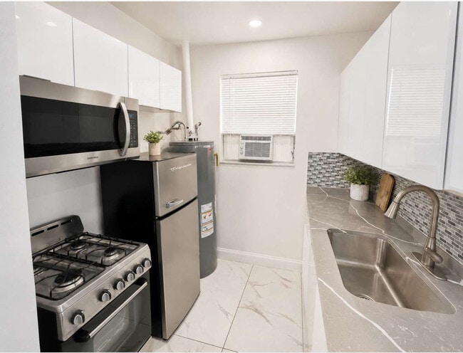 338 Van Buren St Unidad SI FL1-ID1520241P