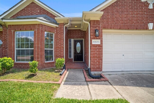 10603 White Bridge Ln