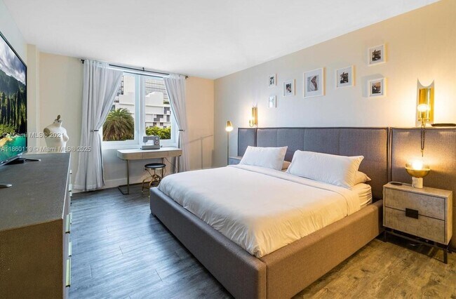 Photo - 2301 Collins Ave Unit 306