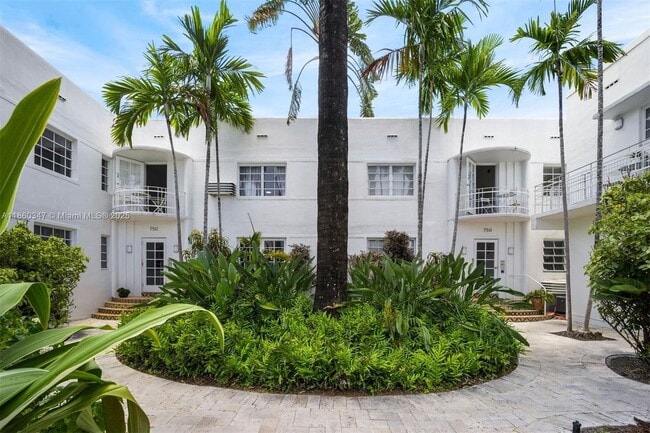 Building Photo - 750 Española Way, 6 Rental