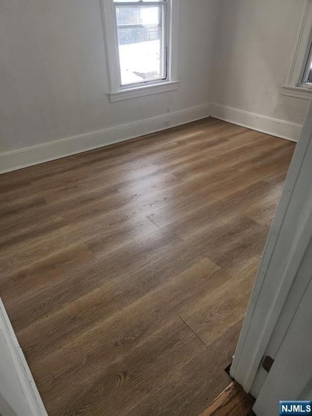 Photo - 703 Schuyler Ave