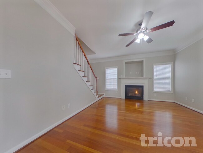 Photo - 1228 Saxony Dr SE