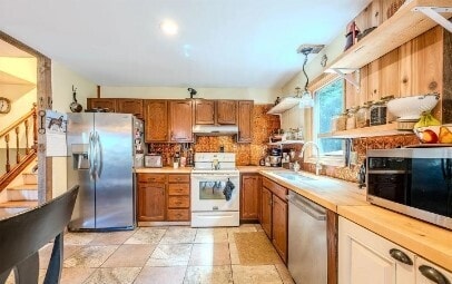 Photo - 7221 Hillview Dr