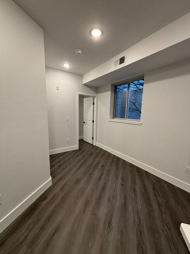 Photo - 713 N 42nd St