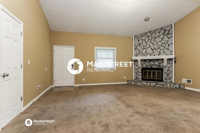 3 Bedroom Pet-Friendly Home in Stockbridge, GA with Main Street Renewal