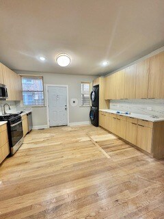 Photo - 4450 N Winchester Ave Unit 1