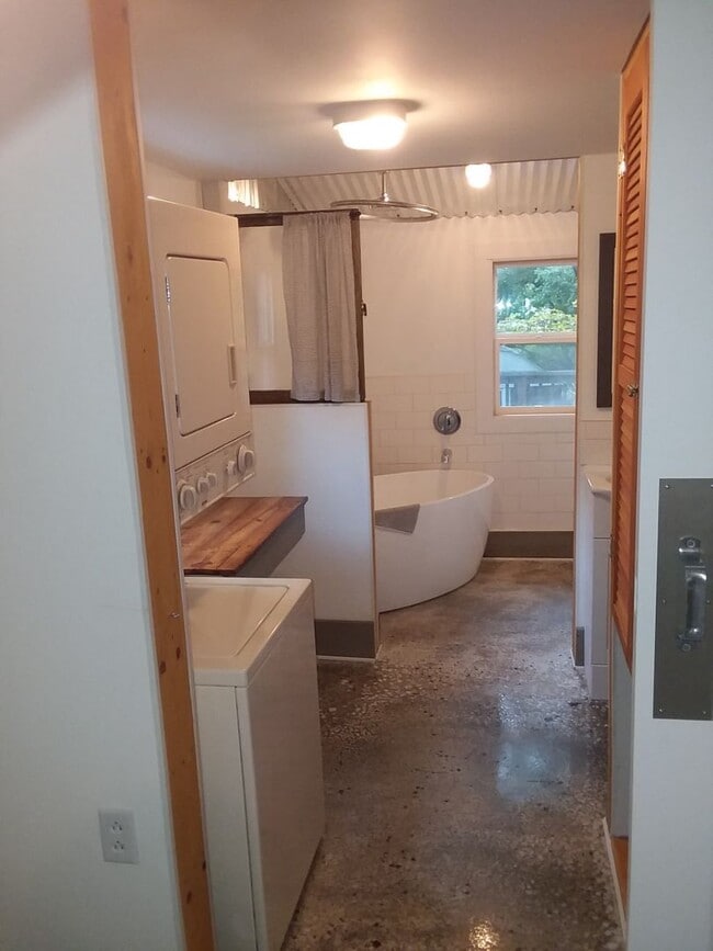 Photo - Beautiful 2 Bedroom in York, PA!