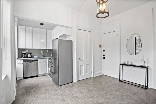 Photo - 257 W 19th St Unidad SI ID1224969P
