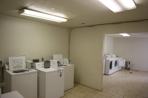 Woodland Park Apartments