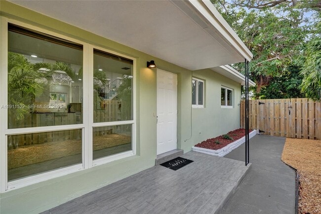 Photo - 3033 NE 20th Terrace Unit 2