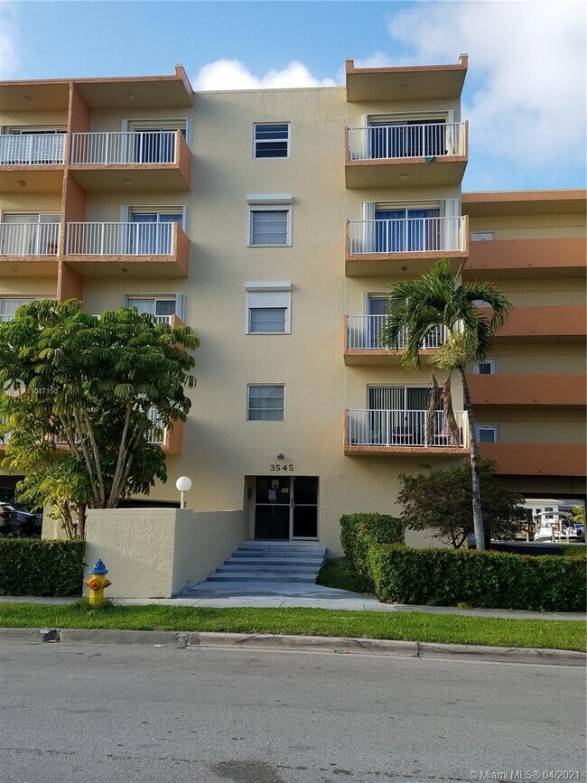 Photo - 3545 NE 167th St