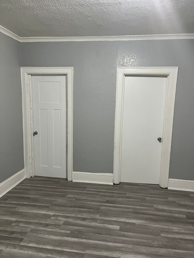 Photo - 1829 W Wright St Unit Lower duplex