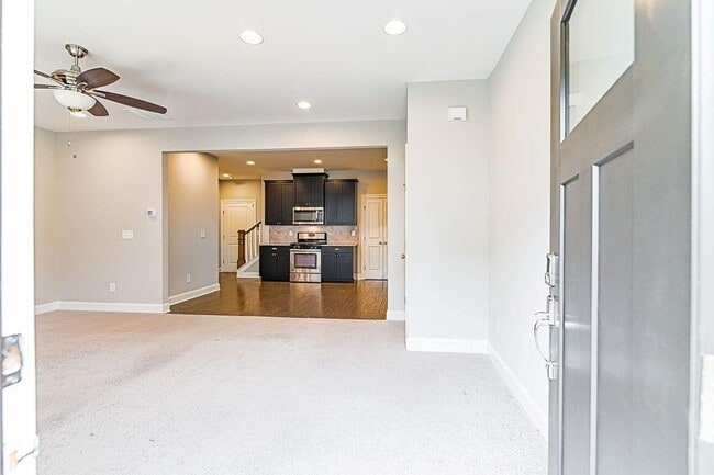 1963 Summit Trace Cir NW
