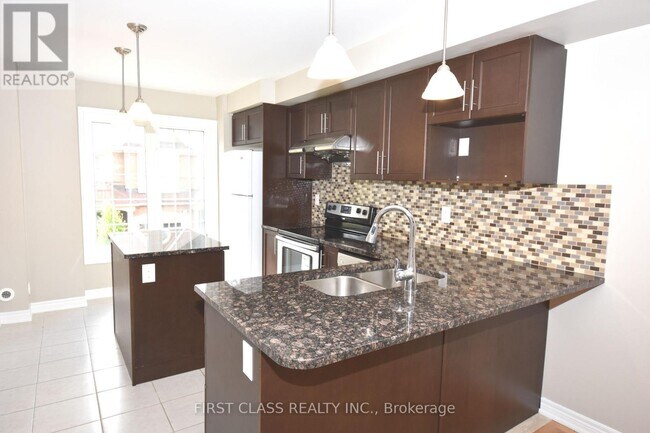 Photo - 327 Doak Ln