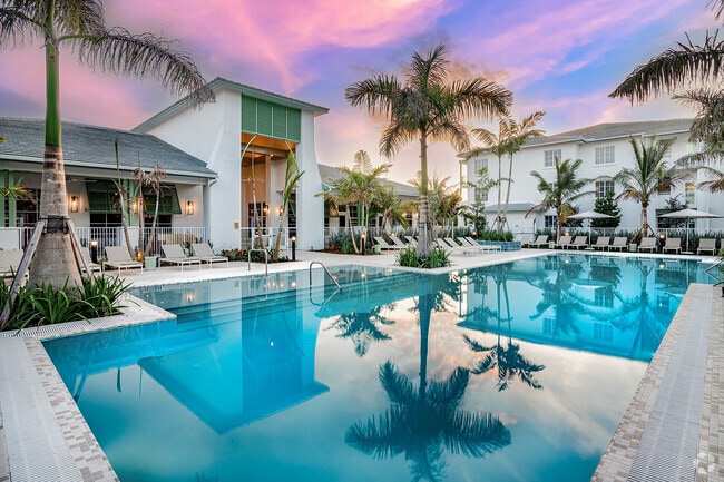 Building Photo - Marlowe Naples Rental