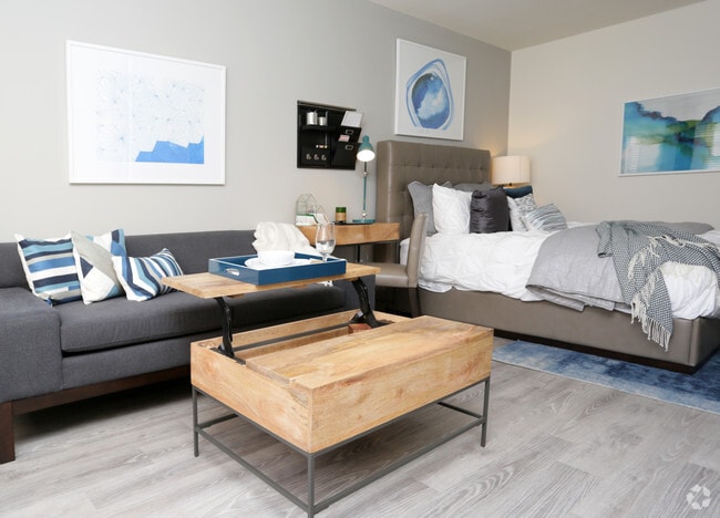 Interior Photo - 3801 Connecticut Avenue Rental