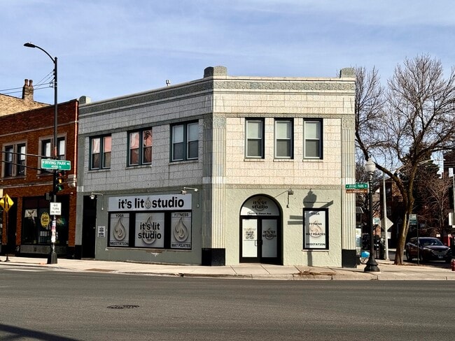 Building Photo - 4001 N Elston Ave Unit B
